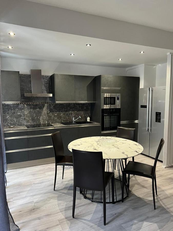 Gorgeous 2 Bedrooms Holiday Apartement Nice Exterior foto