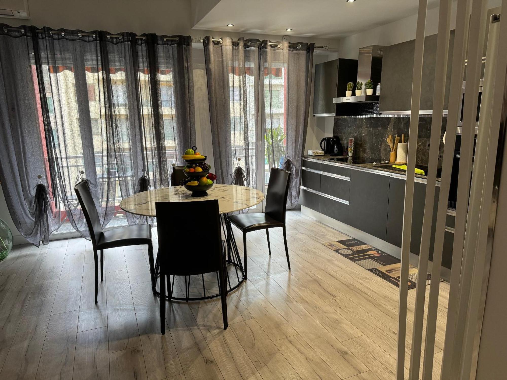Gorgeous 2 Bedrooms Holiday Apartement Nice Exterior foto