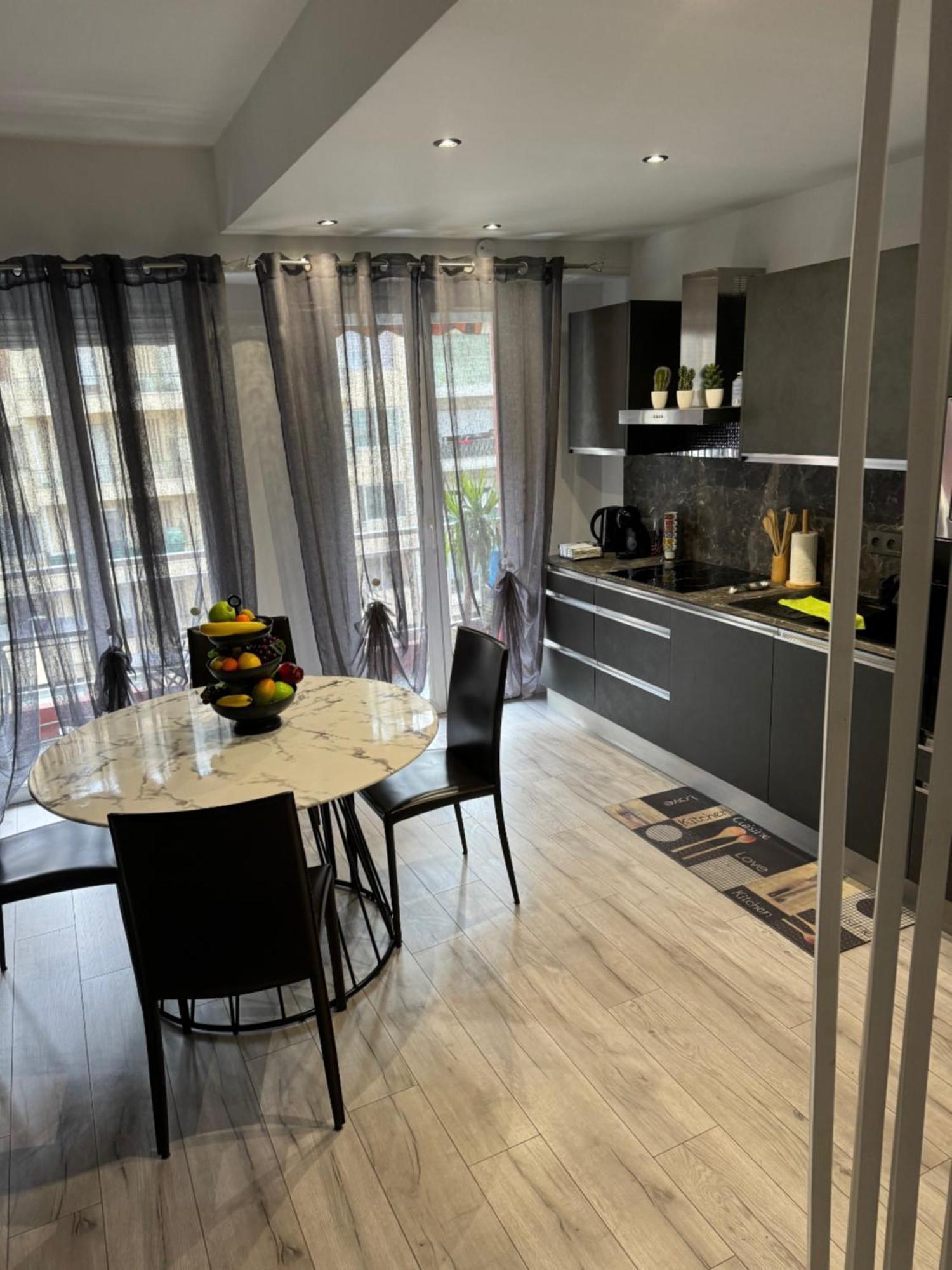 Gorgeous 2 Bedrooms Holiday Apartement Nice Exterior foto