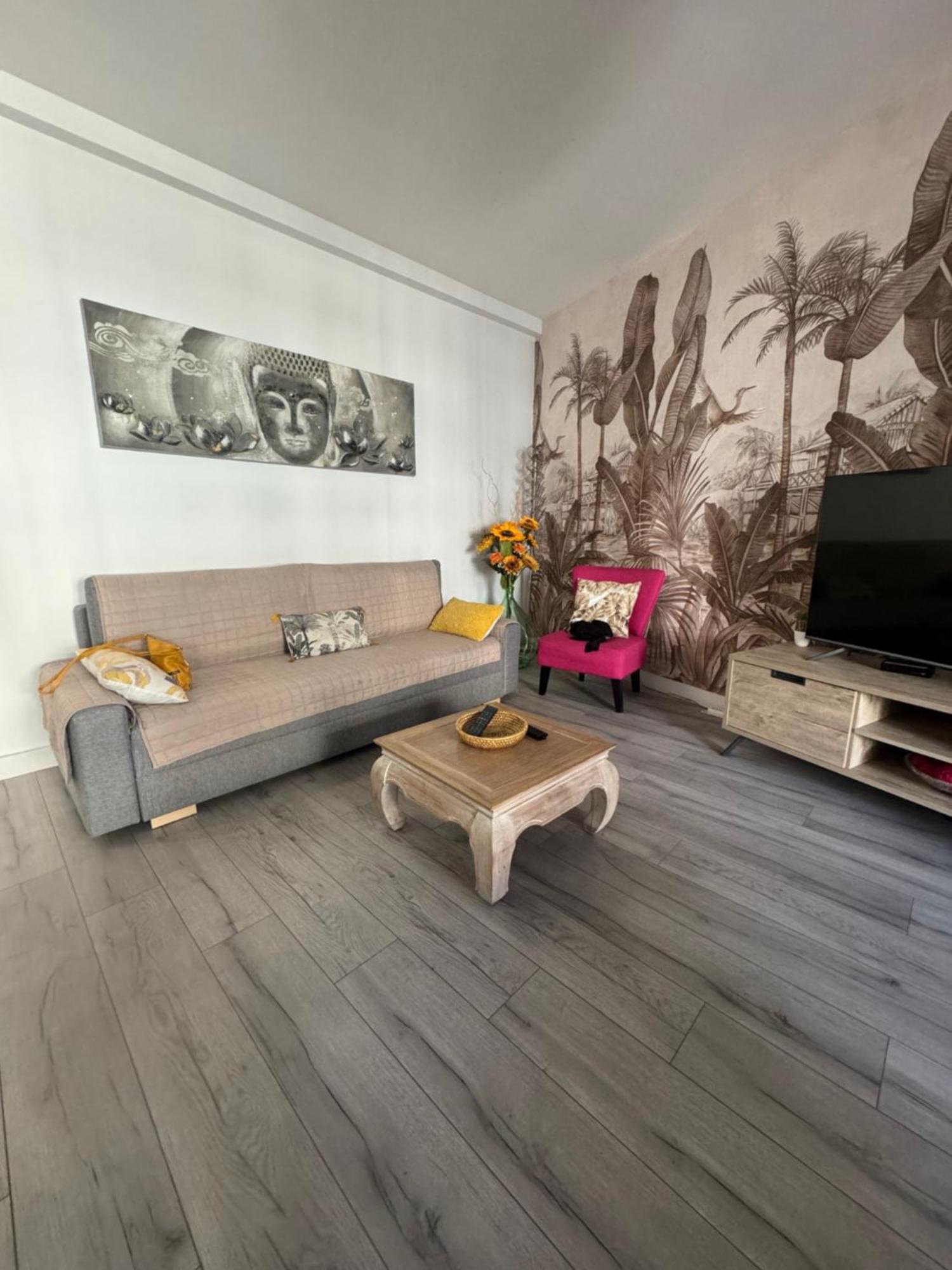 Gorgeous 2 Bedrooms Holiday Apartement Nice Exterior foto